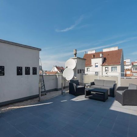 Appartamento Grosse Terrasse, Klimaanlage Und U-Bahn Naehe Vienna Esterno foto